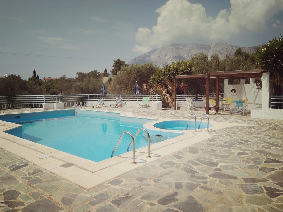 Vigla-βίγλα 1 2 * Ormos (Samos)